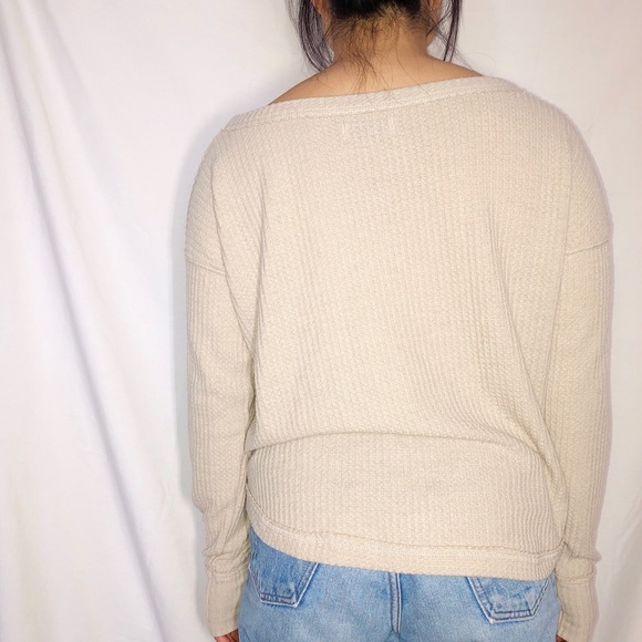 Hollister Medium Cream Slouchy Waffle Tunic // M - Picture 4 of 4